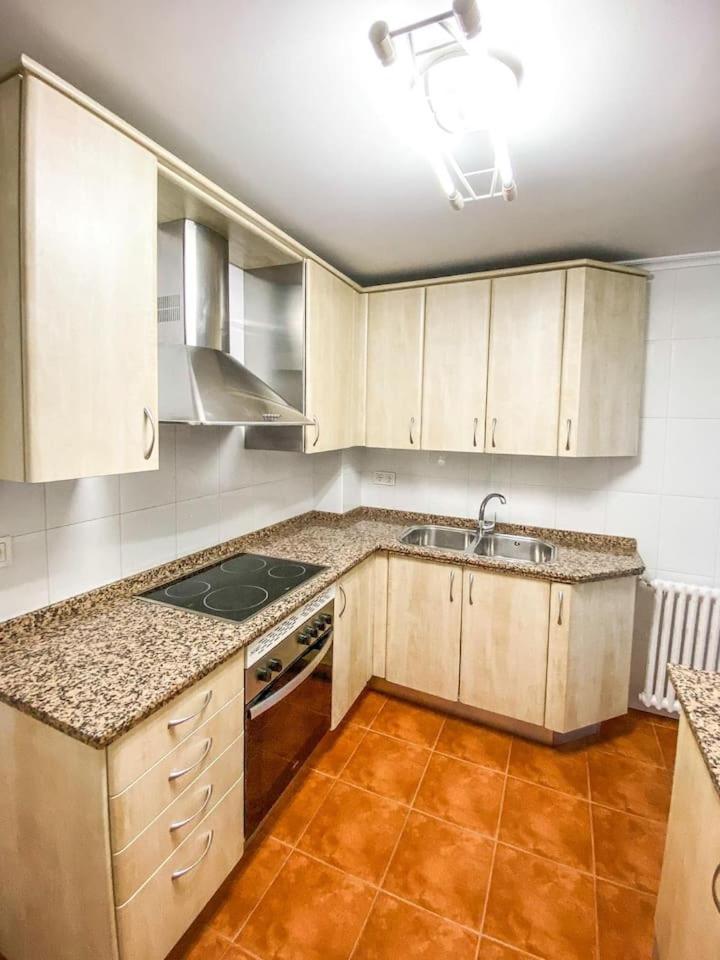 Residencial Leyra, Piso Centrico De 6 Habitaciones, 8 Camas Salamanque Extérieur photo